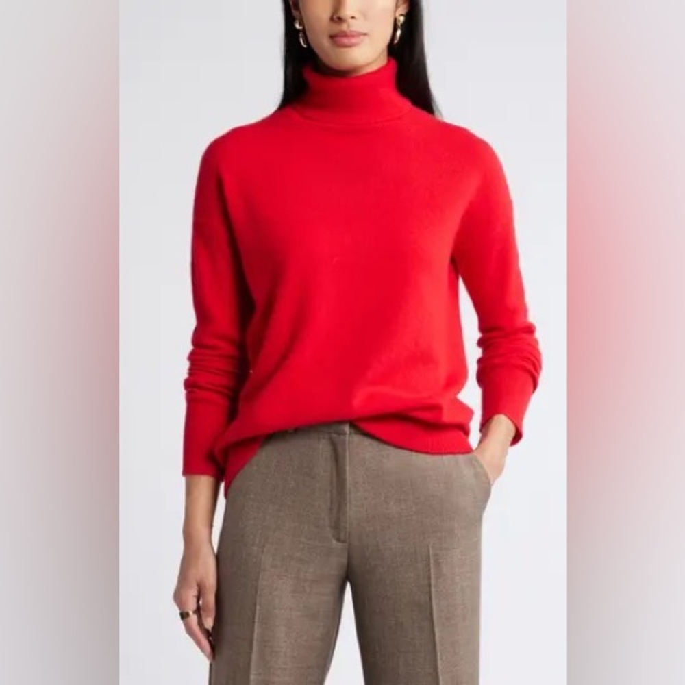 Charter club red turtle neck cashmere Sweater